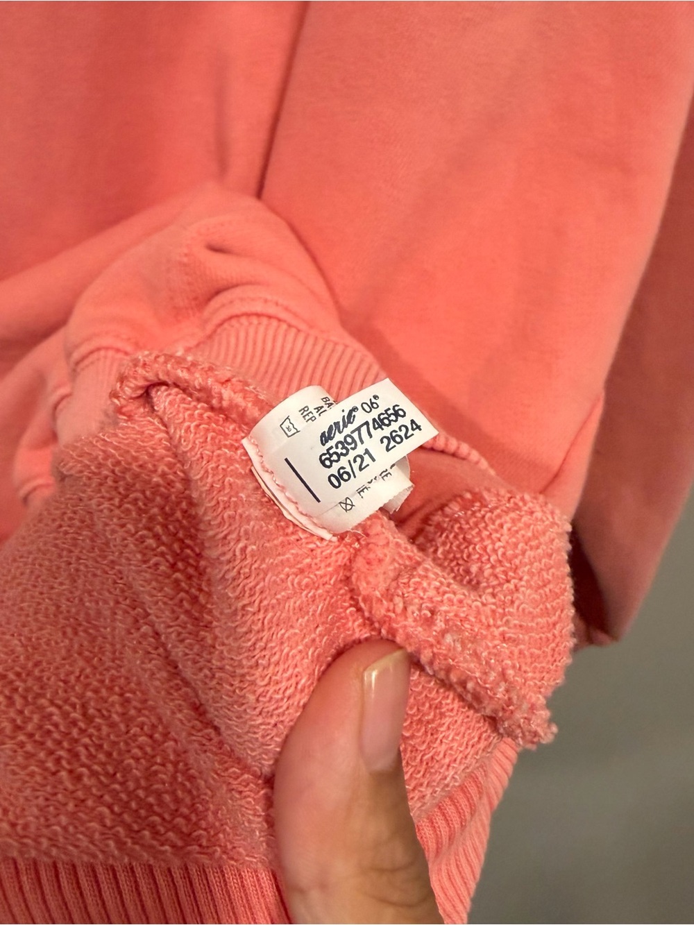 aerie Coral V-Neck Pullover Sweater size small - Picture 5 of 8